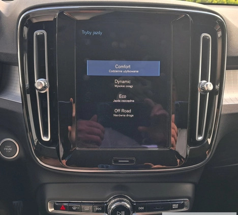 Volvo XC 40 cena 149900 przebieg: 39525, rok produkcji 2020 z Radłów małe 326